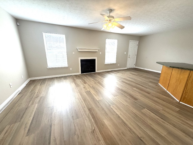 Photo - 12806 Lost Hill Walk