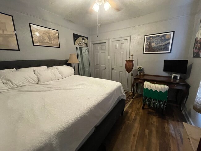 Main bedroom