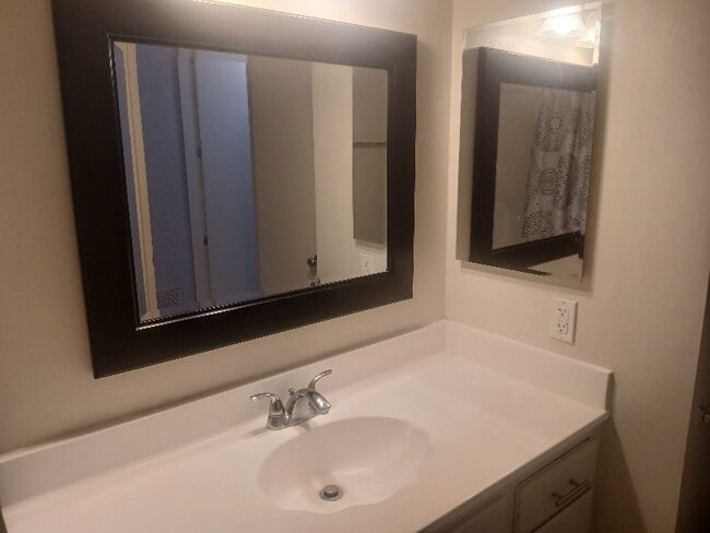 Photo - 27325 Camp Plenty Rd Unidad #2