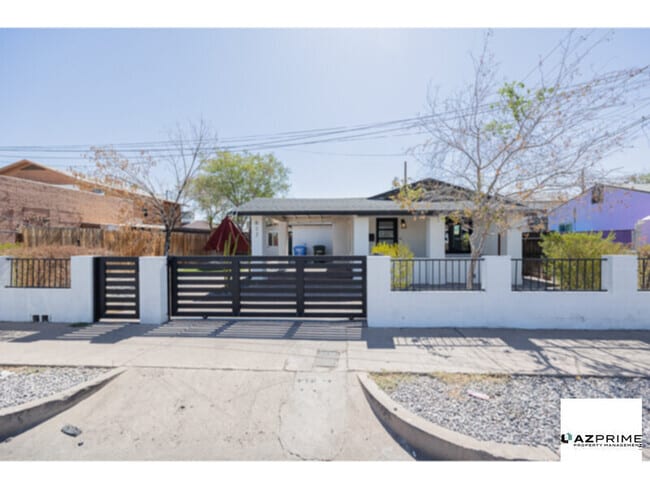Building Photo - Discover the Epitome of Modern Living in t... Rental