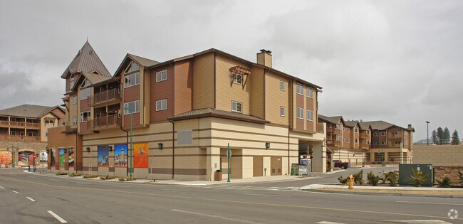 Photo - The Village at Riverstone