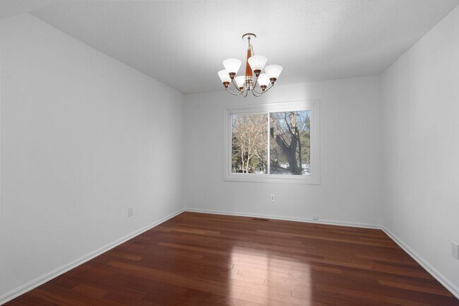 Photo - 2636 East Side Dr