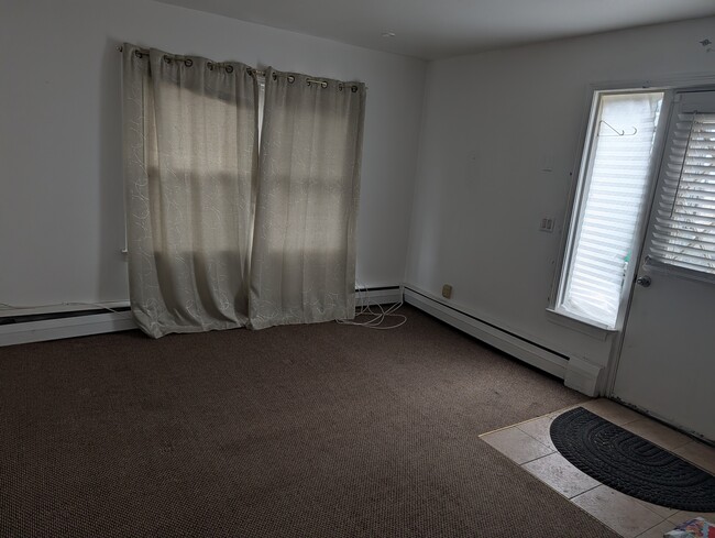 Photo - 23 1/2 Church St