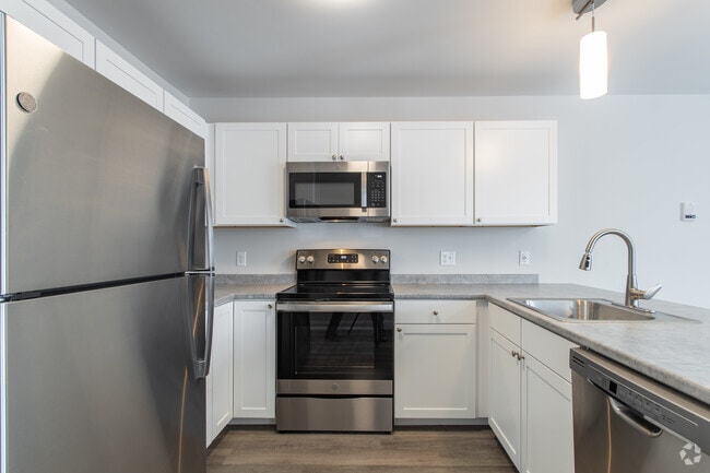 2BR, 1BA, - 948F
