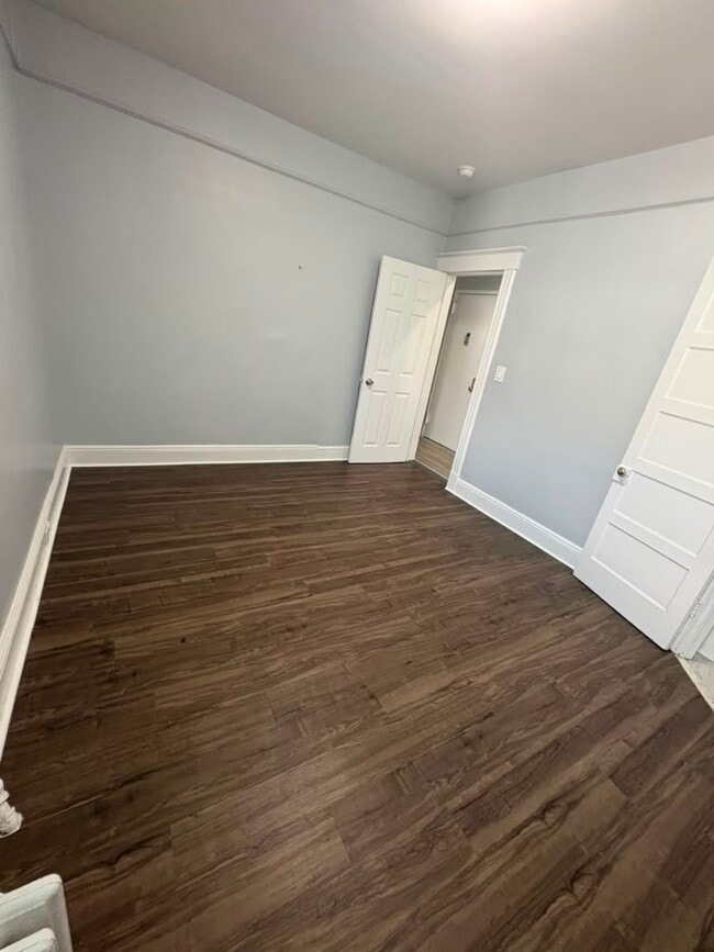 Photo - 127 Stanley Ave Unit Apt 2