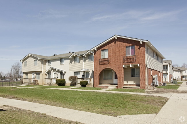Vanderbilt Townhomes - Vanderbilt Townhomes