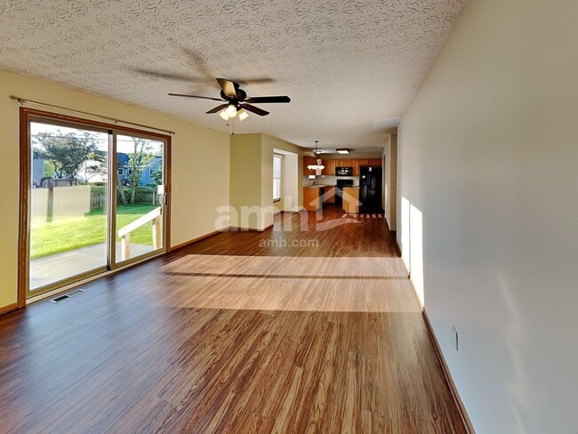 Photo - 378 Wheatfield Dr