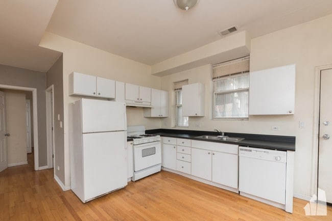 Photo - 2009 W Cortez St Unit 14