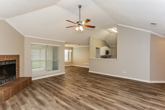 4979 Garden Grove Ct