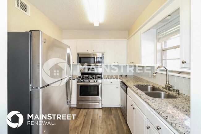 Photo - 3709 Chetwood Dr