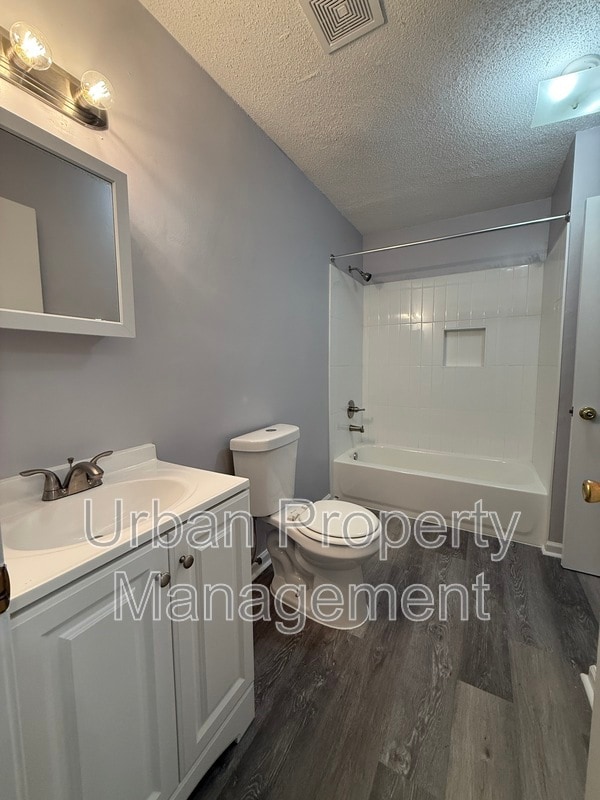Photo - 3501 Hicky St