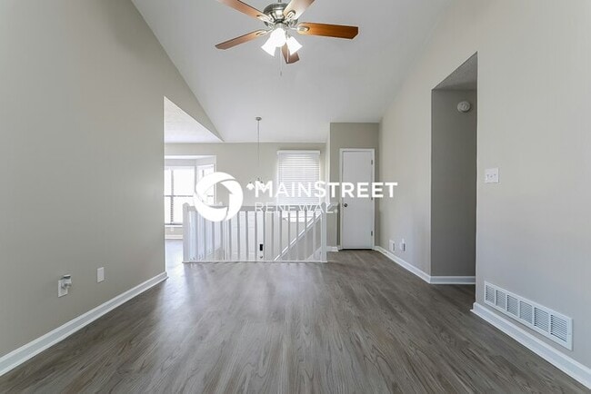 Photo - 3 Bedroom Pet-Friendly Home in Snellville, GA with Main Street Renewal