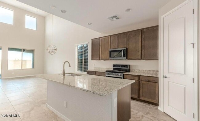 19754 W Palo Verde Dr