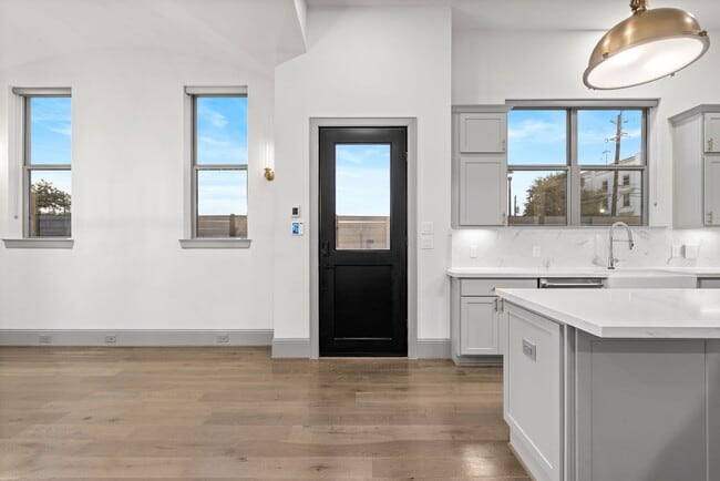 Photo - Enjoy Modern Living by Titan Homes!