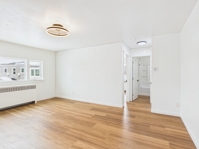 Photo - 1301 9th Ave Unit F