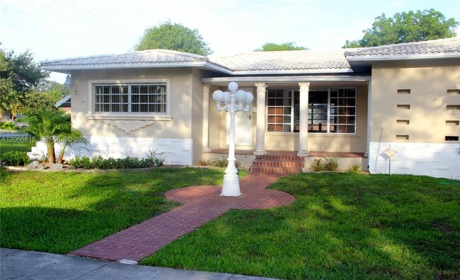 Building Photo - 70 Hammond Dr