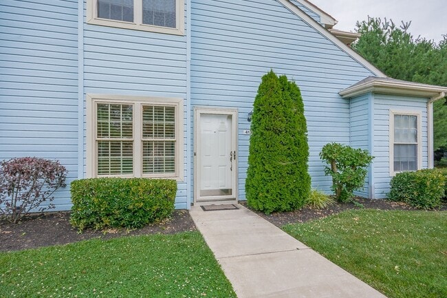 Building Photo - 413 Atlanta Court Unit 413