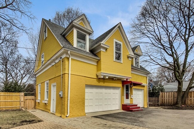 Photo - 1327 Church St