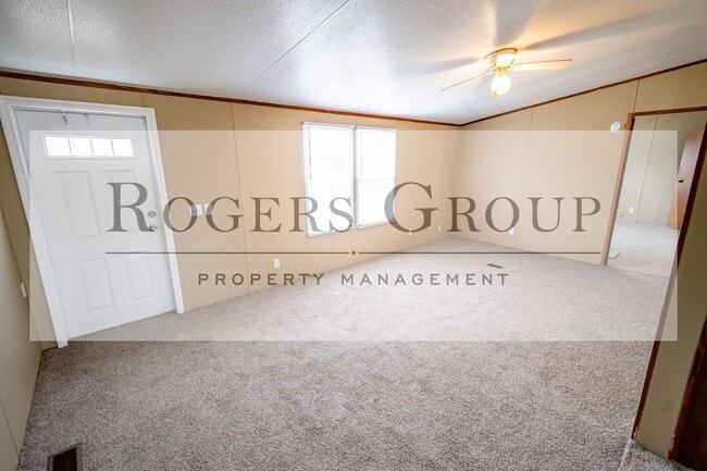 Photo - 519 Cedar Cove Rd