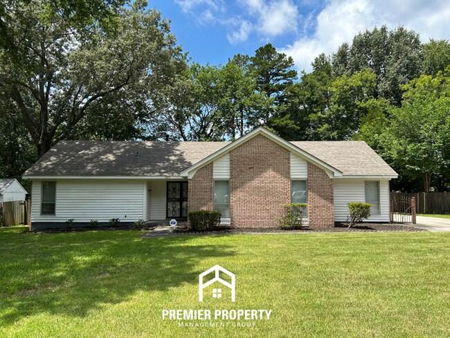 Building Photo - 3BR/2BA Memphis Rental with Detached 2-Car Garage, Brick Fireplace & Backyard Shed