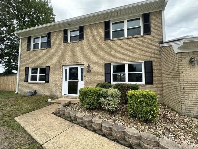 Building Photo - 5205 Blue Knob Ct Rental