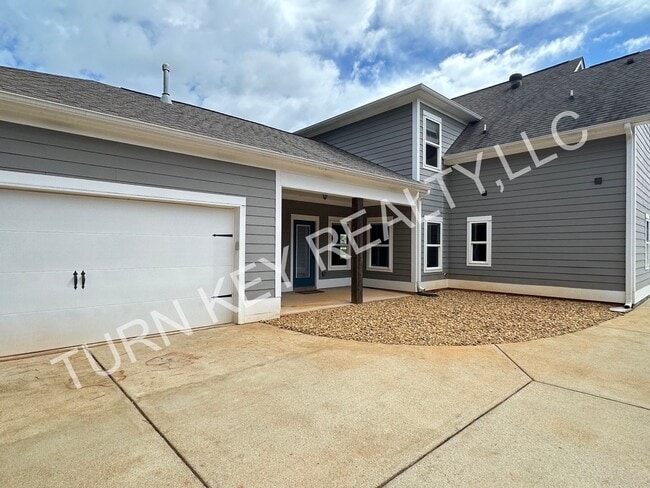 Photo - Beautiful Home for Rent in the Carrington Lakes Neighborhood of Trussville