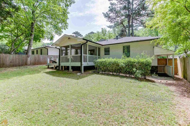 Photo - 1858 Longdale Dr