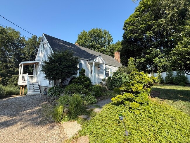 Photo - 111 Mill Hill Rd