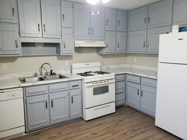 Photo - 150 Meadowbrook Ct Unidad B