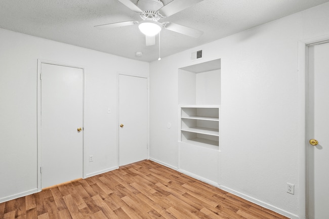 Bella Vista Apartments
