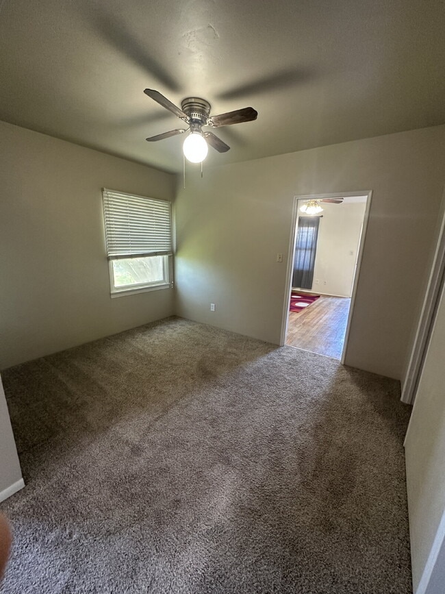 Photo - "Charming 1-Bedroom Studio on Berry Street – Cozy 450 Sq Ft in Lemon Grove!" Unit B