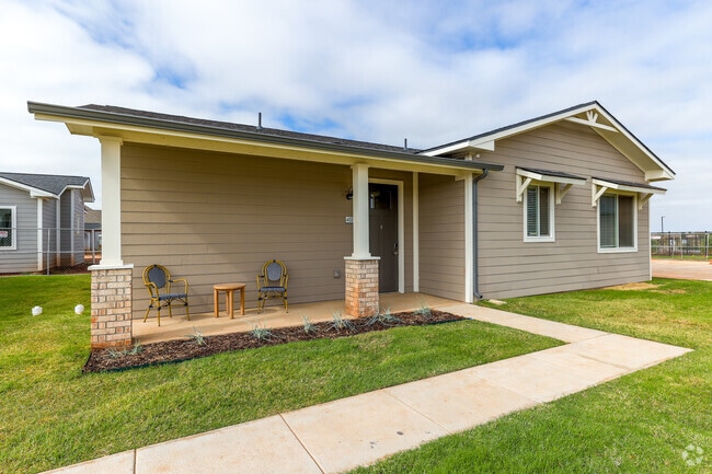 3 bed - Porch