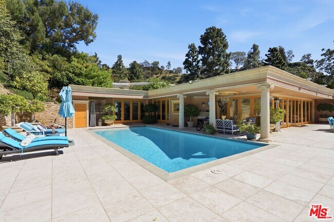 Photo - 1831 Loma Vista Dr