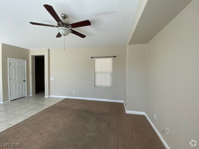 Building Photo - 8129 Loma Del Ray St Rental