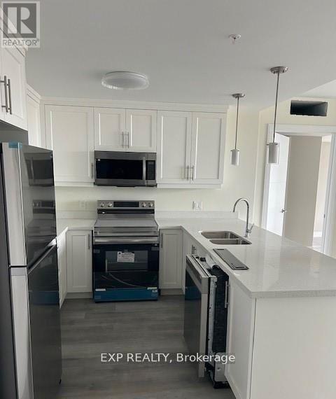 Photo - 301 - 300B FOURTH AVENUE Unit 301