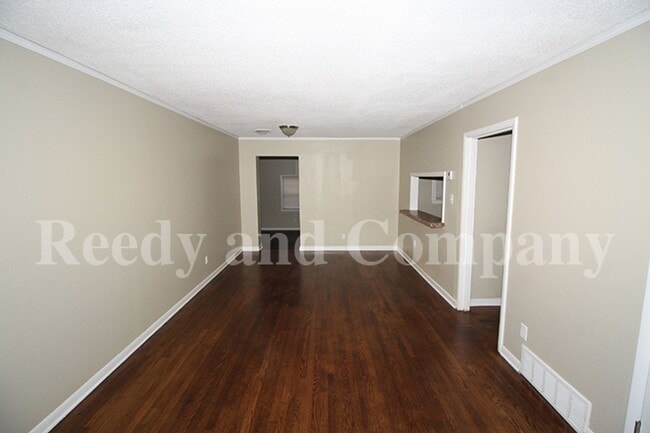 Photo - 1749 S Perkins Rd