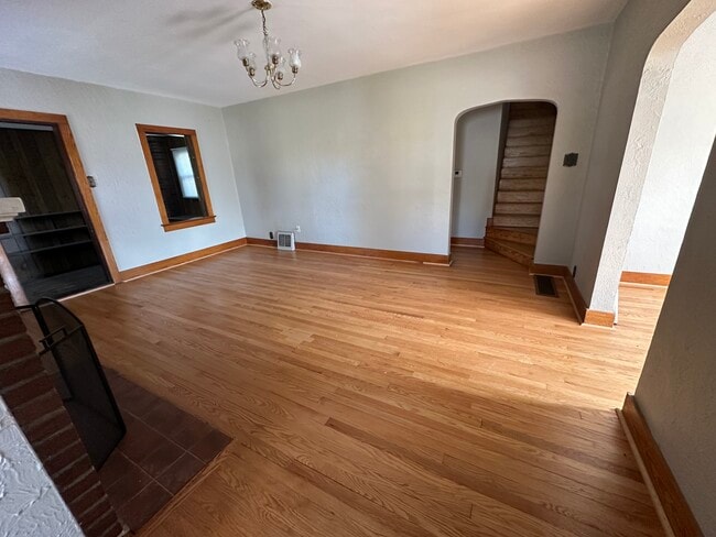 Photo - 710 N Sprigg St