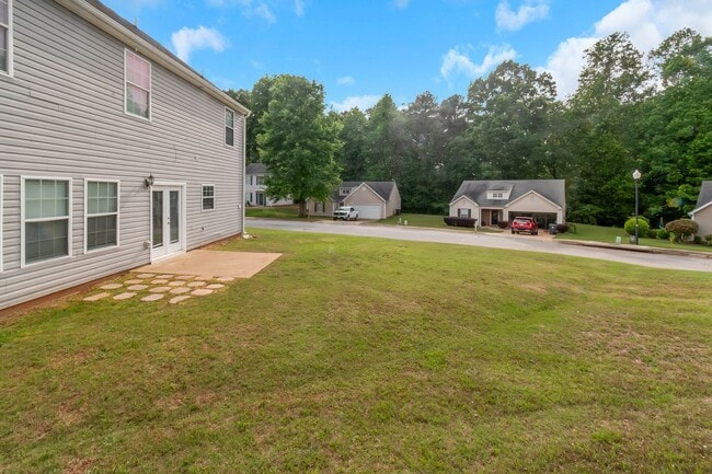 Photo - 4 Bedroom 3 bath Gorgeous Home