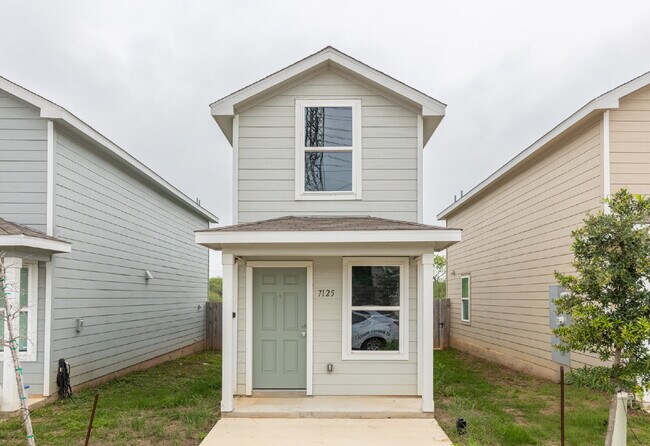 Photo - 7125 Elm Cv