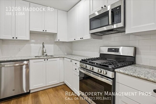 Photo - 13208 Haddock Rd