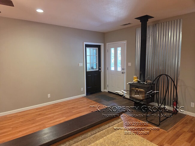 18449 Shasta Dam Way