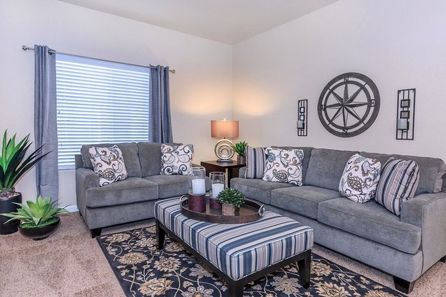 Boulder Creek Apartments