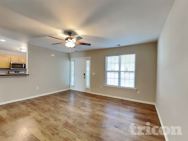 Photo - 224 Barnevelder Dr