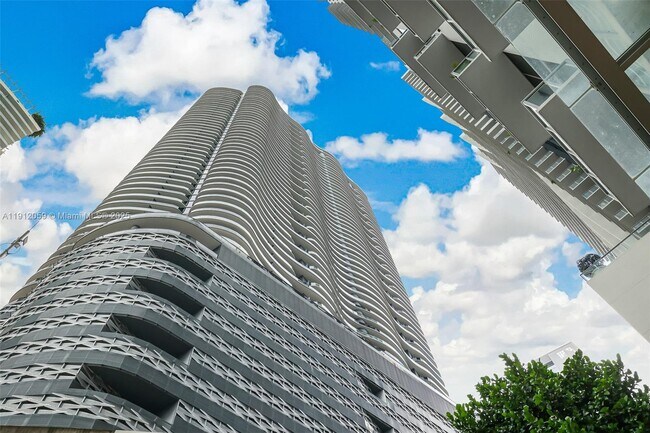 Photo - 1000 Brickell Plaza Unit 3002