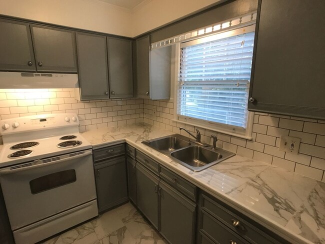 Photo - 1 Pointer Pl