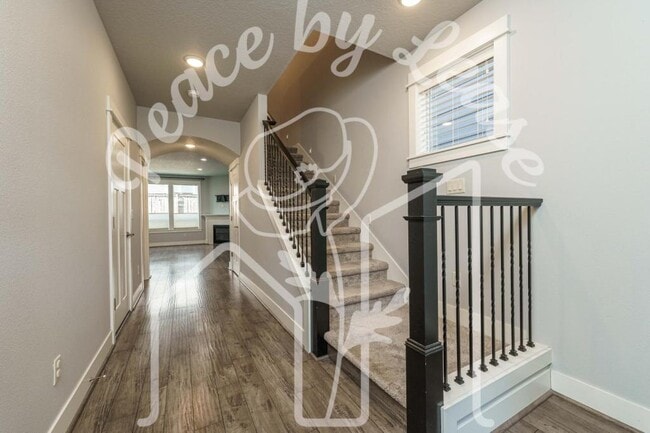 Photo - 2573 SW McKenna Pl