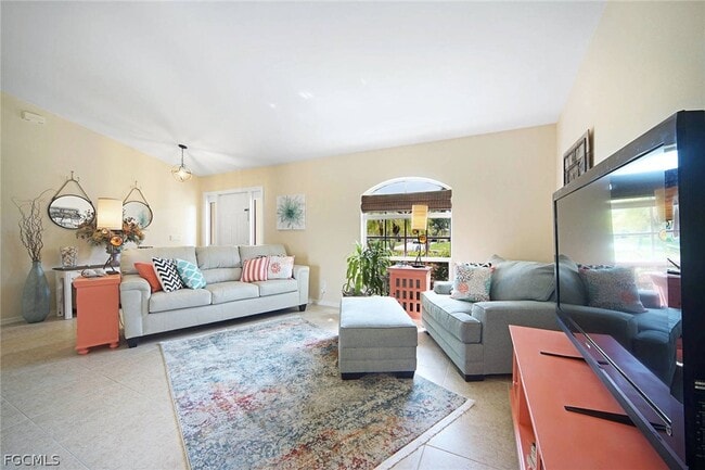 Photo - 303 Aviation Pkwy