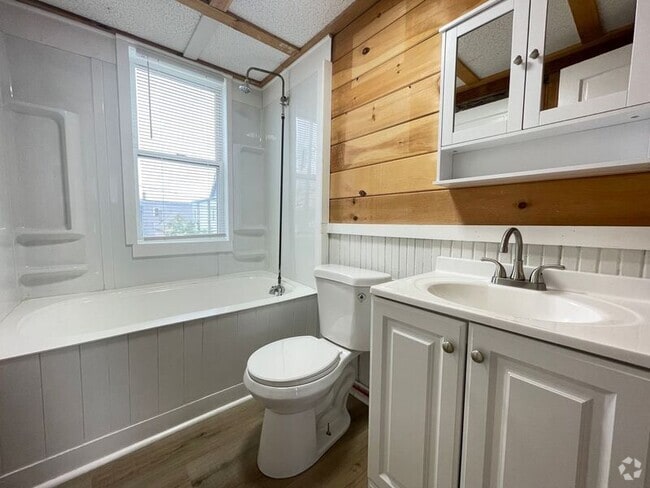 Building Photo - 301 Amory St Unit #2 Rental