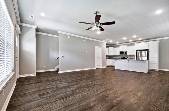 Photo - 3 Bed 2 1/2 Bath House For Lease - Lowell, AR