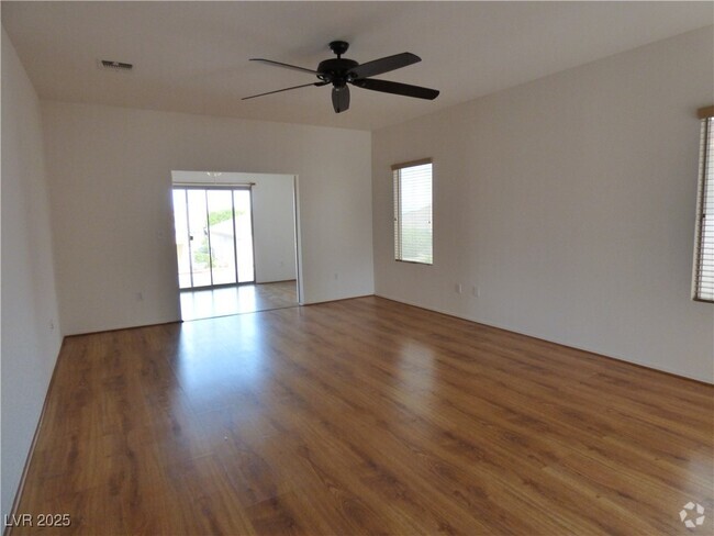 Building Photo - 1814 Cypress Bay Ave Rental